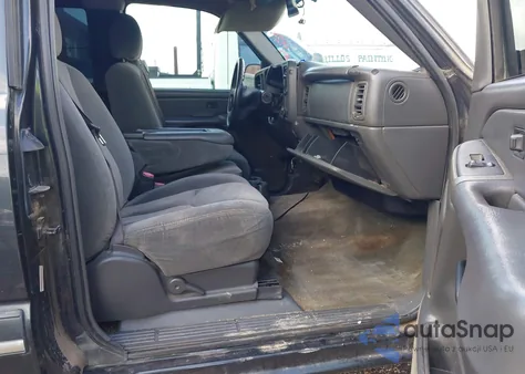 2004 Chevrolet Silverado 1500 Ls from USA, damaged, VIN 1GCEC19V74Z120221